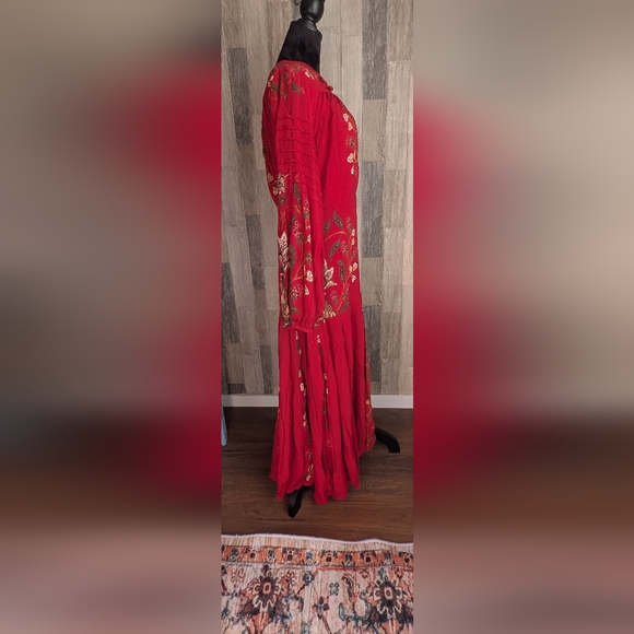 Farm Rio Berry Red Maxi Dress NWT - Picture 6 of 16